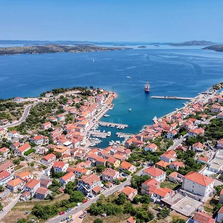 Apartments By The Sea Sali, Dugi Otok - 8121 외부 사진