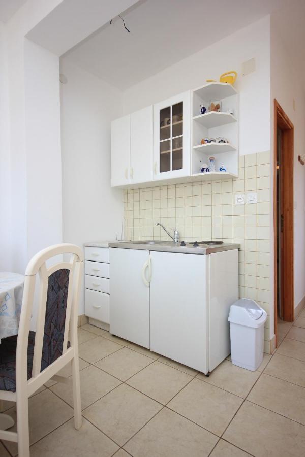 Apartments By The Sea Sali, Dugi Otok - 8121 외부 사진