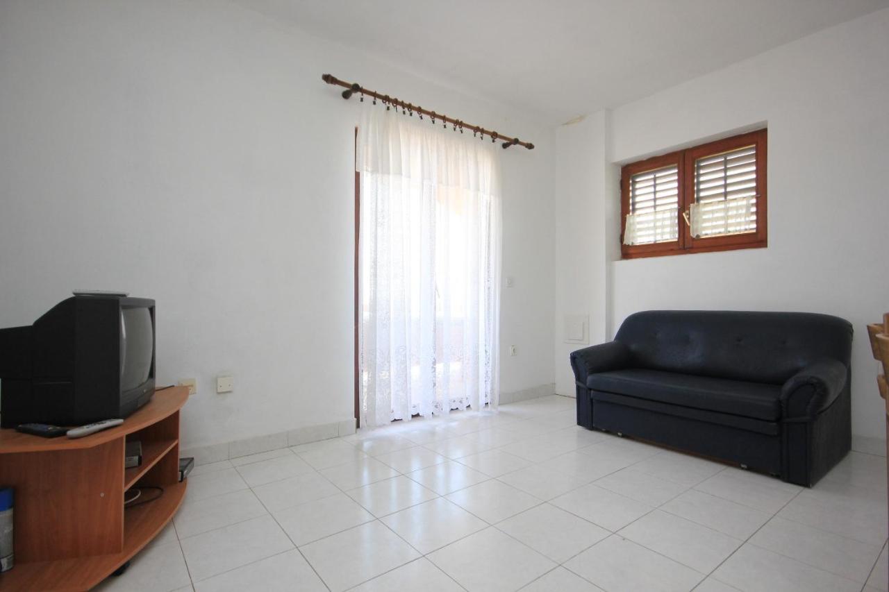 Apartments By The Sea Sali, Dugi Otok - 8121 외부 사진