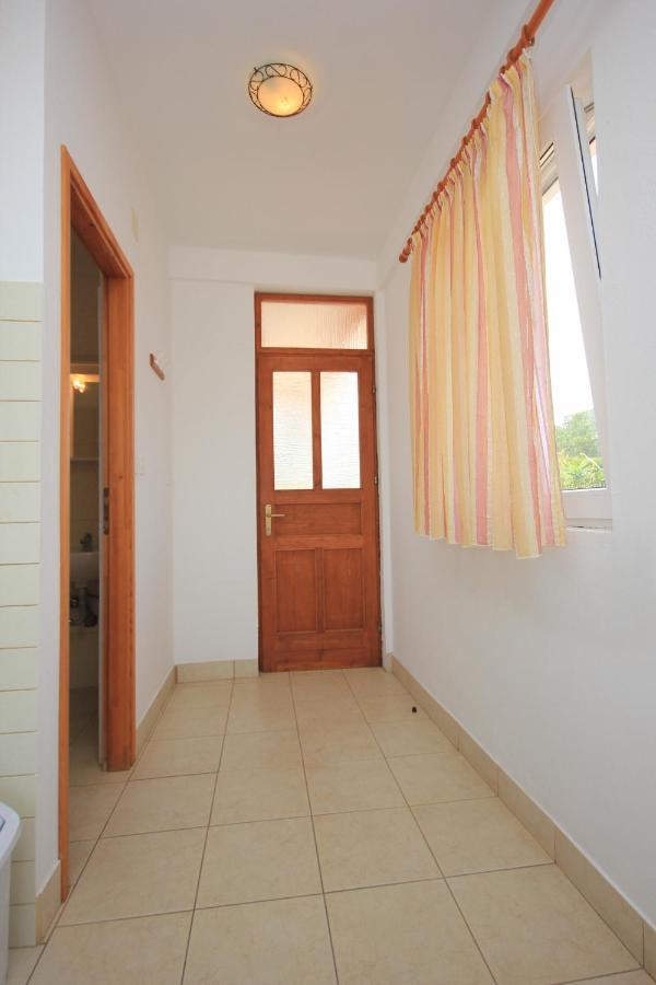 Apartments By The Sea Sali, Dugi Otok - 8121 외부 사진